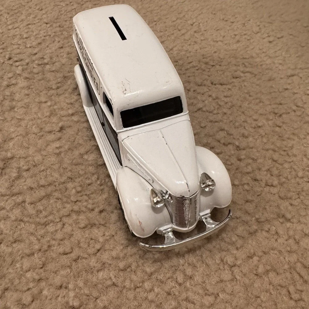 See's Candies Coin Bank ~ ERTL Die Cast 1/25 Scale 1938 Chevy Panel Delivery Van